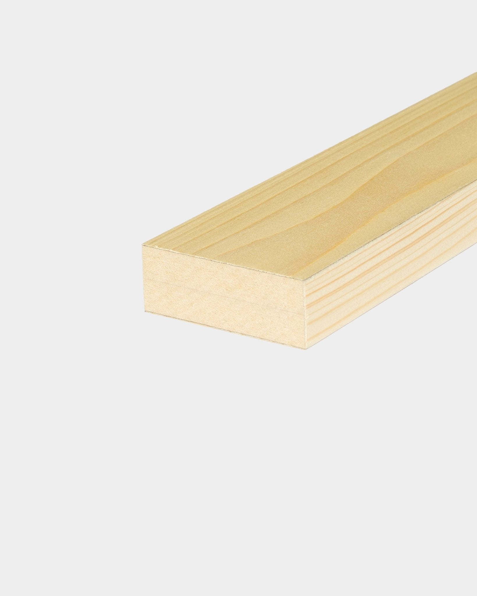 WoodUpp ändlamell / Alp, 6,7 cm: trälamell i ljus ton med synlig ådring, utformad för Akupanel akustikpaneler, visad mot en enkel vit bakgrund.