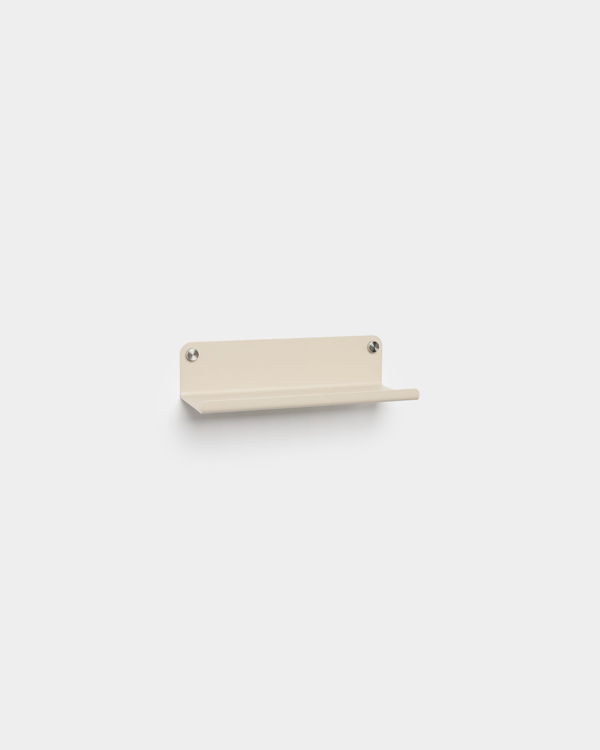 WoodUpp Norr bred hylla i beige, 35,9 cm, med minimalistisk nordisk design, två synliga skruvar, visad mot en enfärgad vit bakgrund.