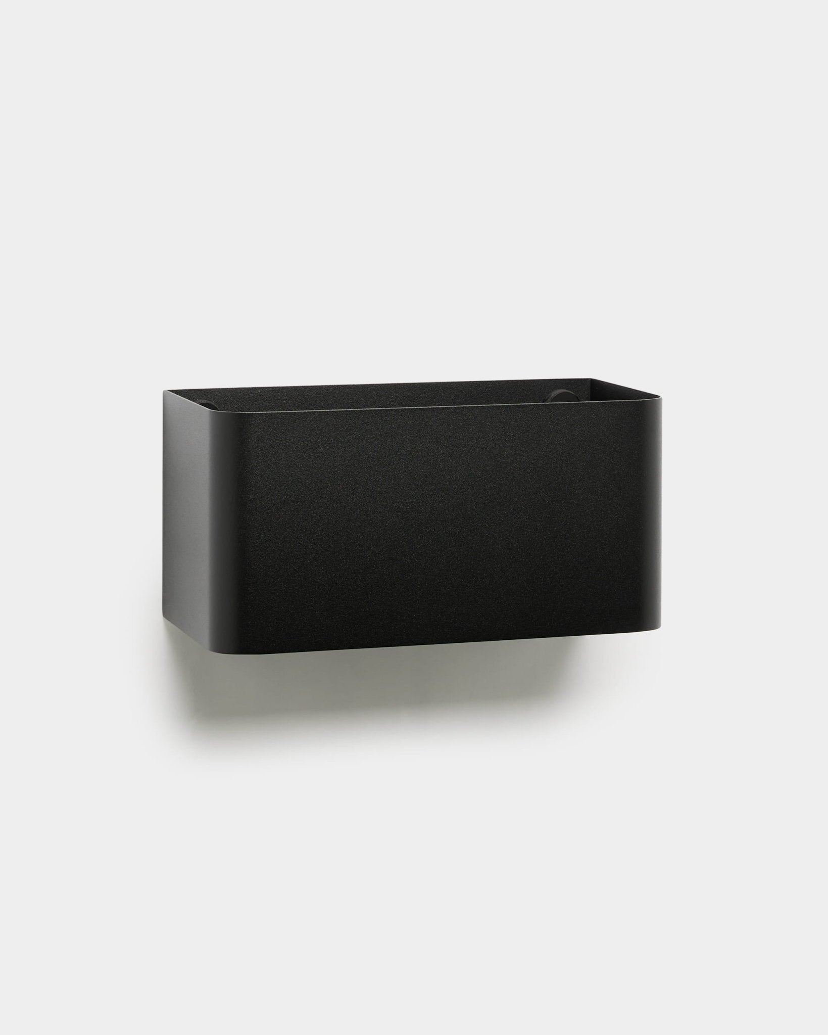 WoodUpp Norr Plant Box (23,9 cm, black) med rundade kanter, utformad för montering på en Akustikpanel, visad mot en enfärgad ljusgrå bakgrund.