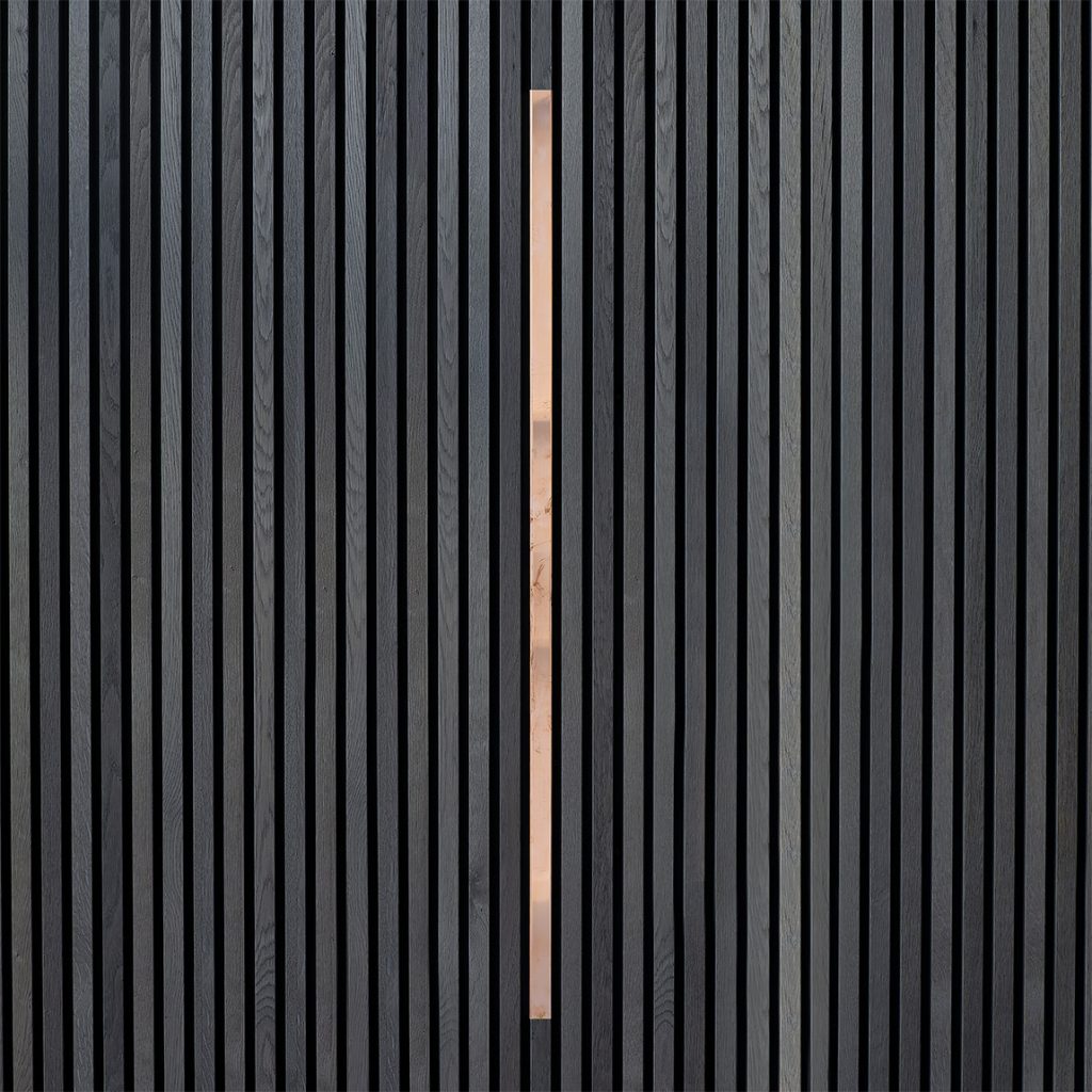 Bild 1 av 5 i Covers galleri