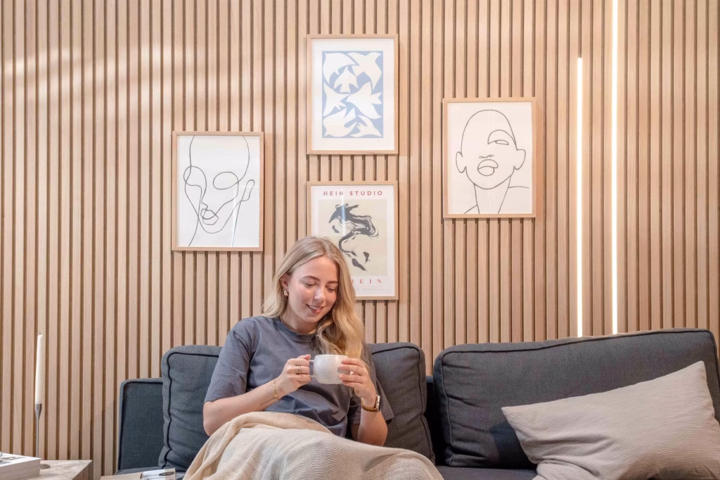 Featured image for the post: LED-belysning för dina väggpaneler